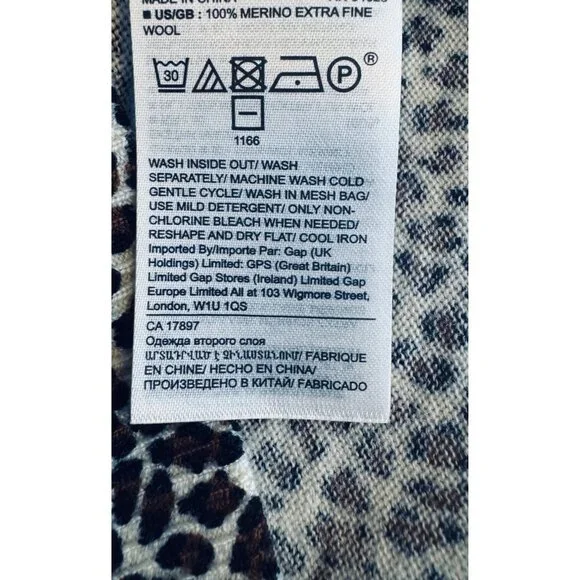 NWT Banana Republic Small Leopard Print V-Neck Merino Wool Sweater - Picture 5 of 15